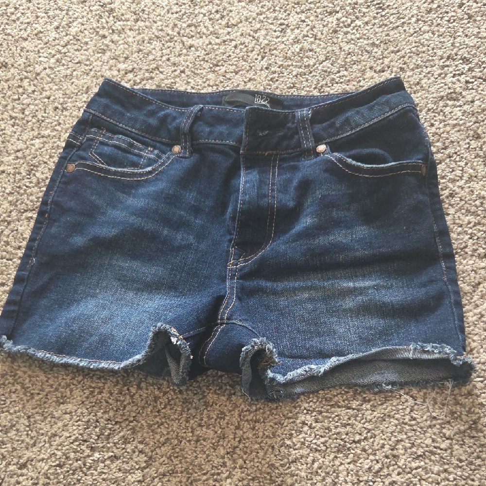 1822 Denim Dark Blue Jean Shorts
